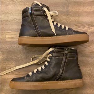 Kenneth Cole Moon Mission